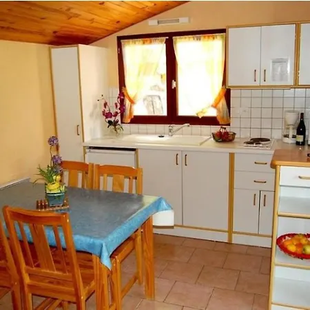 Campingplads Maison Avec Animaux Admis - 4 Pers. - Api-1-52-2864 *